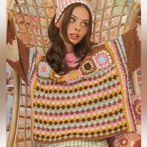 Gorgeous knit sweater!!